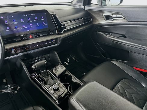 Certified 2024 Kia Sportage X-Line w/ X-Line Premium Package AWD/4WD image 24