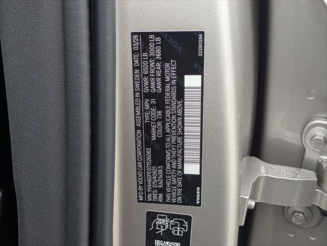 New 2026 Volvo XC90 T8 Plus w/ Protection Package AWD/4WD image 15