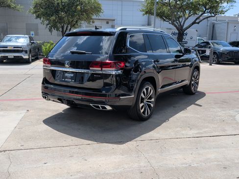 Used 2023 Volkswagen Atlas SEL Premium AWD/4WD image 10