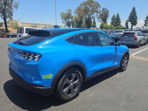 Used 2023 Ford Mustang Mach-E Select RWD image 4