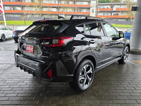 Used 2024 Subaru Crosstrek 2.0i Premium AWD/4WD image 5