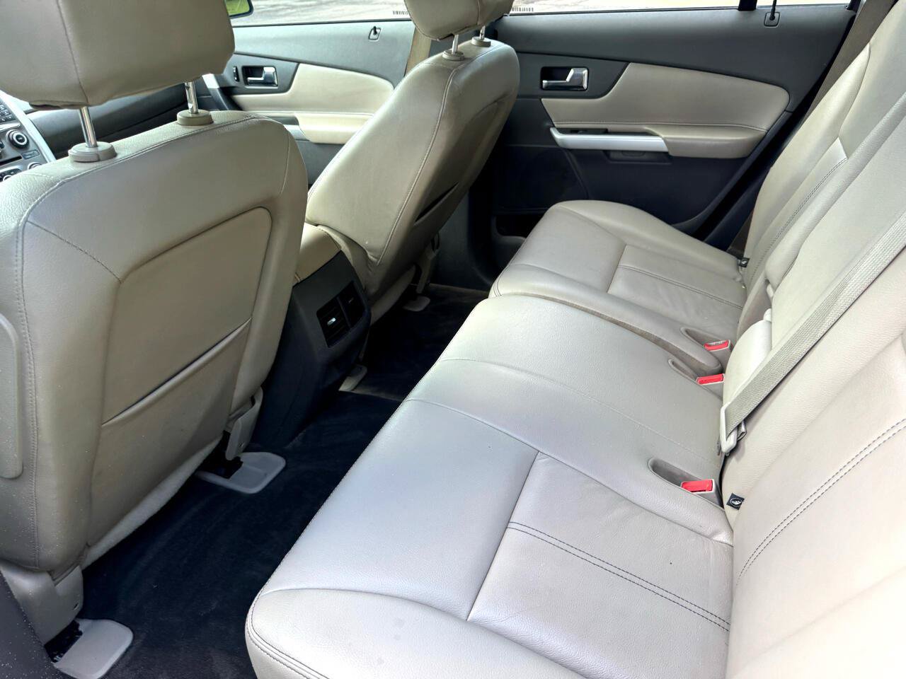 Used 2013 Ford Edge SEL FWD image 35