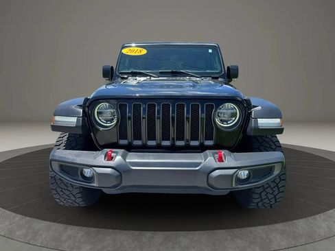 Used 2018 Jeep Wrangler Unlimited Rubicon w/ LED Lighting Group AWD/4WD image 8