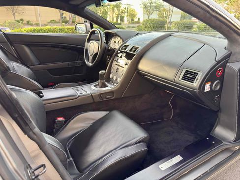Used 2006 Aston Martin V8 Vantage Coupe image 83