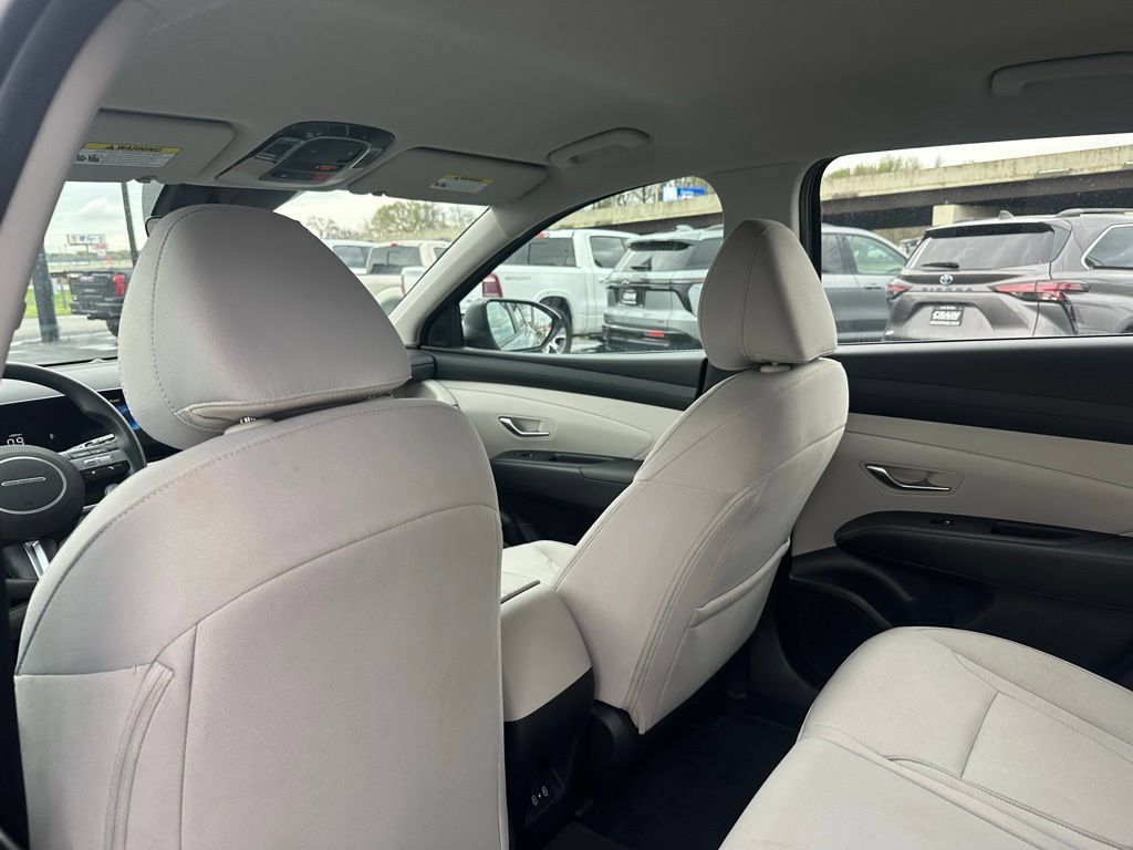 New 2025 Hyundai Tucson SE FWD image 27