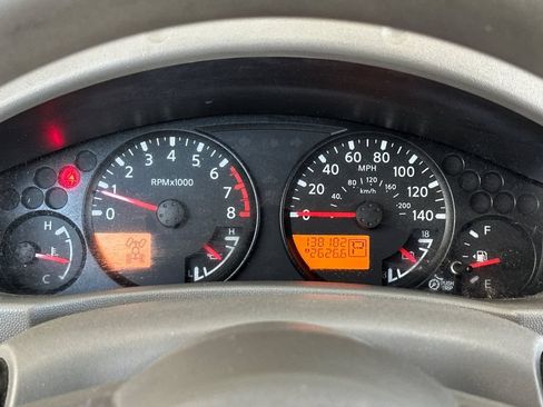 Used 2013 Nissan Frontier SV AWD/4WD image 22
