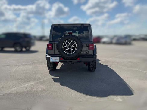 New 2025 Jeep Wrangler Rubicon image 10