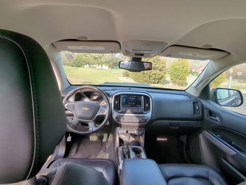 Used 2019 Chevrolet Colorado ZR2 image 11