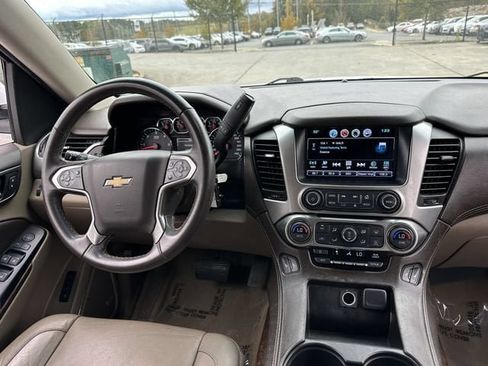 Used 2018 Chevrolet Tahoe LT RWD image 17