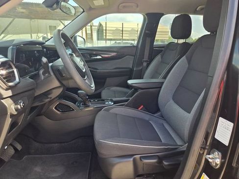 Used 2025 Chevrolet TrailBlazer LT AWD/4WD image 20