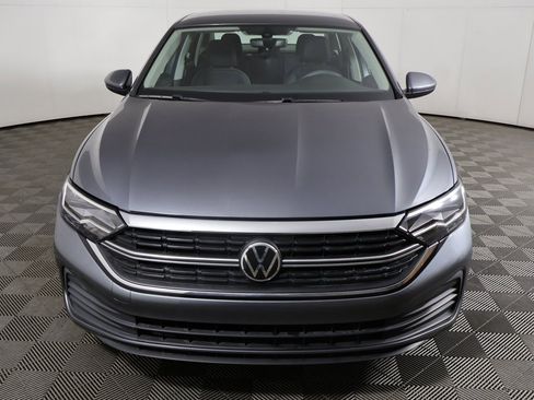 Used 2023 Volkswagen Jetta S image 8
