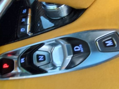 Used 2022 Chevrolet Corvette Stingray Premium Conv w/ Z51 Performance Package RWD image 20