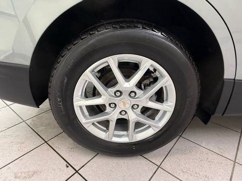 Certified 2024 Chevrolet Equinox LT w/ LPO, Floor Liner Package FWD image 14