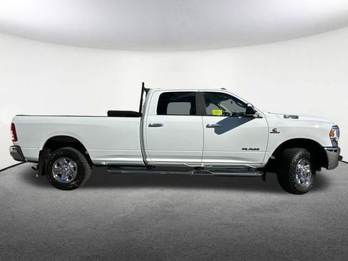 Used 2019 RAM 3500 Big Horn image 17