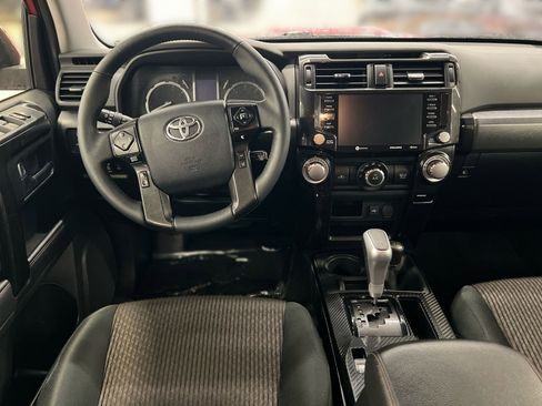 Used 2024 Toyota 4Runner TRD Off-Road image 18