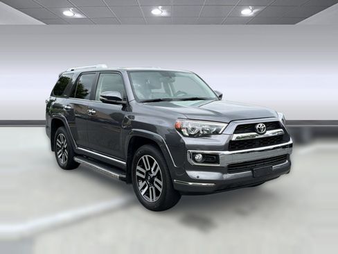 Used 2019 Toyota 4Runner Limited AWD/4WD image 7