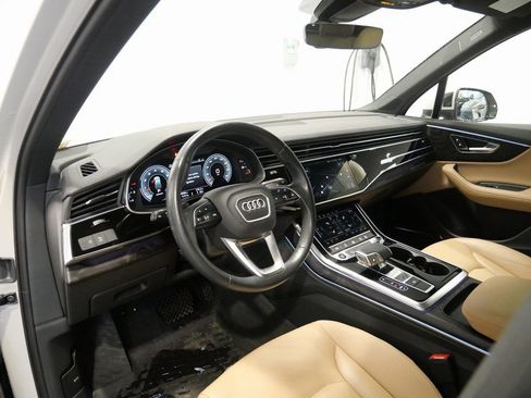 Used 2022 Audi Q7 3.0T Premium Plus image 13
