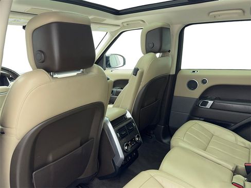 Used 2022 Land Rover Range Rover Sport HSE Silver Edition image 43
