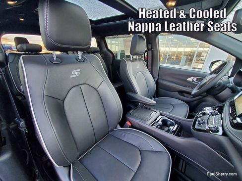 New 2026 Chrysler Pacifica Limited w/ S Appearance Package image 48