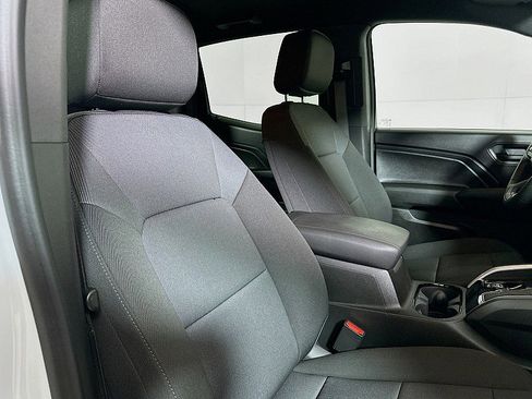 Used 2025 Chevrolet Colorado Trail Boss image 26