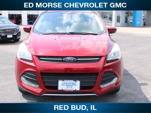 Used 2016 Ford Escape SE w/ Equipment Group 201A FWD image 3