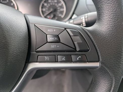 Used 2022 Nissan Altima 2.5 SV AWD/4WD image 9