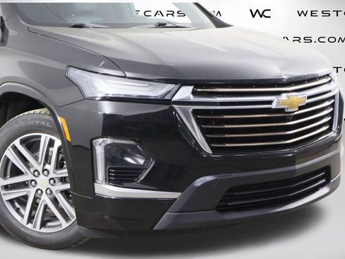 Used 2023 Chevrolet Traverse High Country image 43