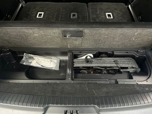 Used 2018 Ford Expedition XLT w/ Equipment Group 201A image 44