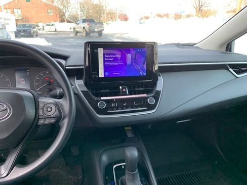 Certified 2025 Toyota Corolla LE image 20