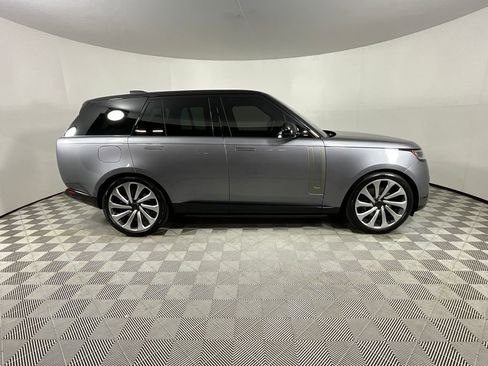 Used 2026 Land Rover Range Rover SE image 5
