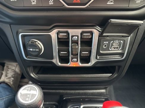 Certified 2021 Jeep Wrangler Unlimited Sport image 17