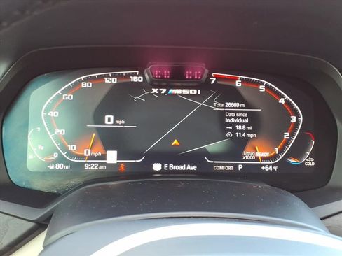 Used 2022 BMW X7 M50i w/ Dynamic Handling Package AWD/4WD image 32