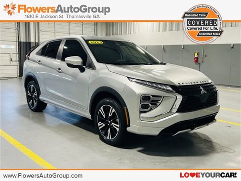 Used 2023 Mitsubishi Eclipse Cross SEL image 1