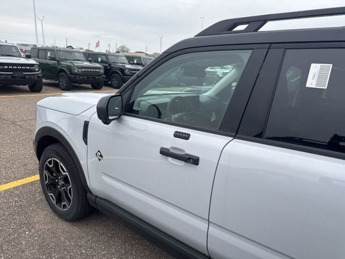 New 2026 Ford Bronco Sport Outer Banks w/ Outer Banks Tech Package+ AWD/4WD image 25