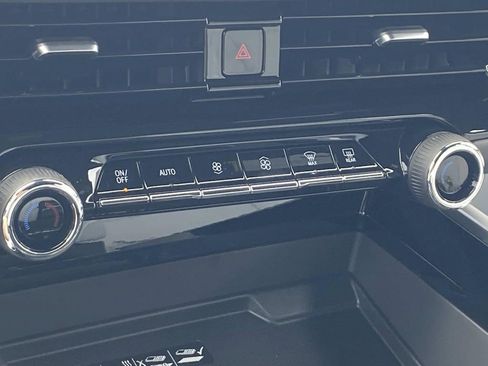 New 2026 Chevrolet Suburban Premier w/ Sun And Tow Package image 26