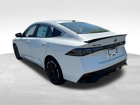 New 2026 Nissan Sentra SR FWD image 5