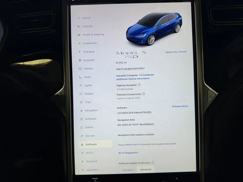 Used 2016 Tesla Model X 75D image 13