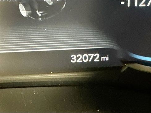 Used 2022 Genesis G70 3.3T w/ Sport Prestige Package image 16