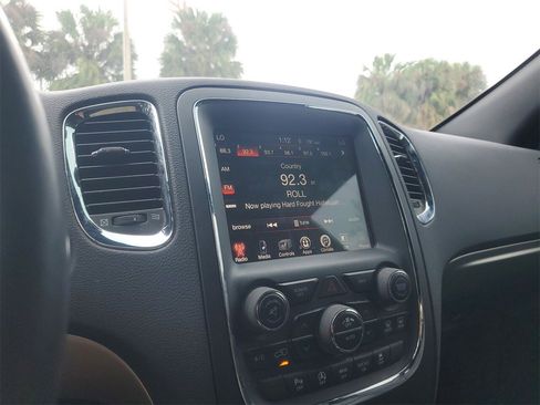 Used 2017 Dodge Durango GT image 17