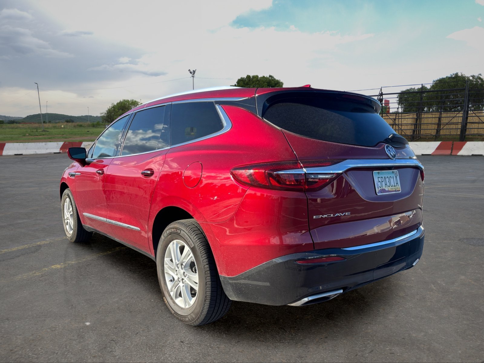 Used 2020 Buick Enclave Essence w/ Trailering Package, 5000 lbs. FWD image 4