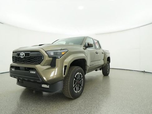 New 2025 Toyota Tacoma TRD Sport AWD/4WD image 32