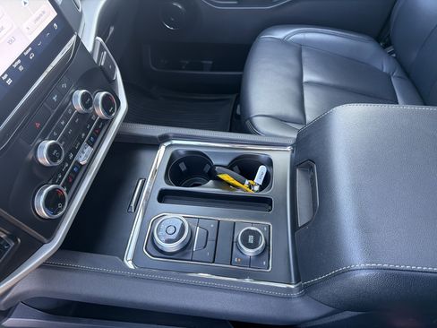 Certified 2023 Ford Expedition XLT AWD/4WD image 41