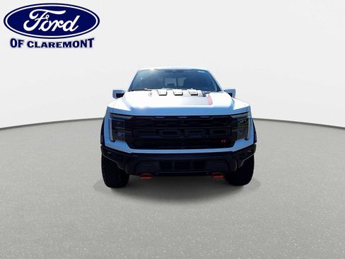 New 2026 Ford F150 Raptor w/ Equipment Group 803A Raptor R AWD/4WD image 3