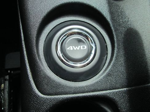 Used 2015 Mitsubishi Outlander Sport ES AWD/4WD image 12