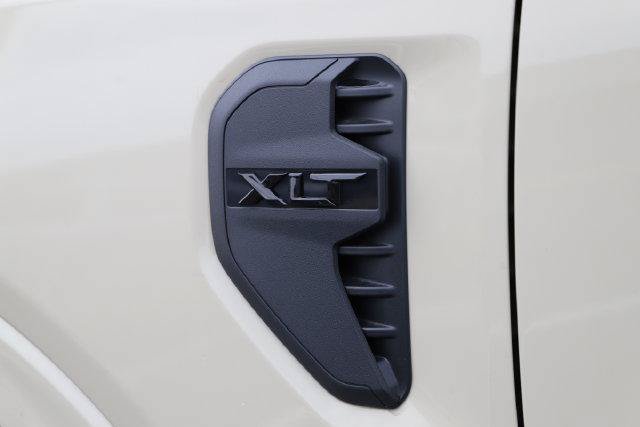 New 2026 Ford Ranger XLT w/ Equipment Group 301A High AWD/4WD image 3