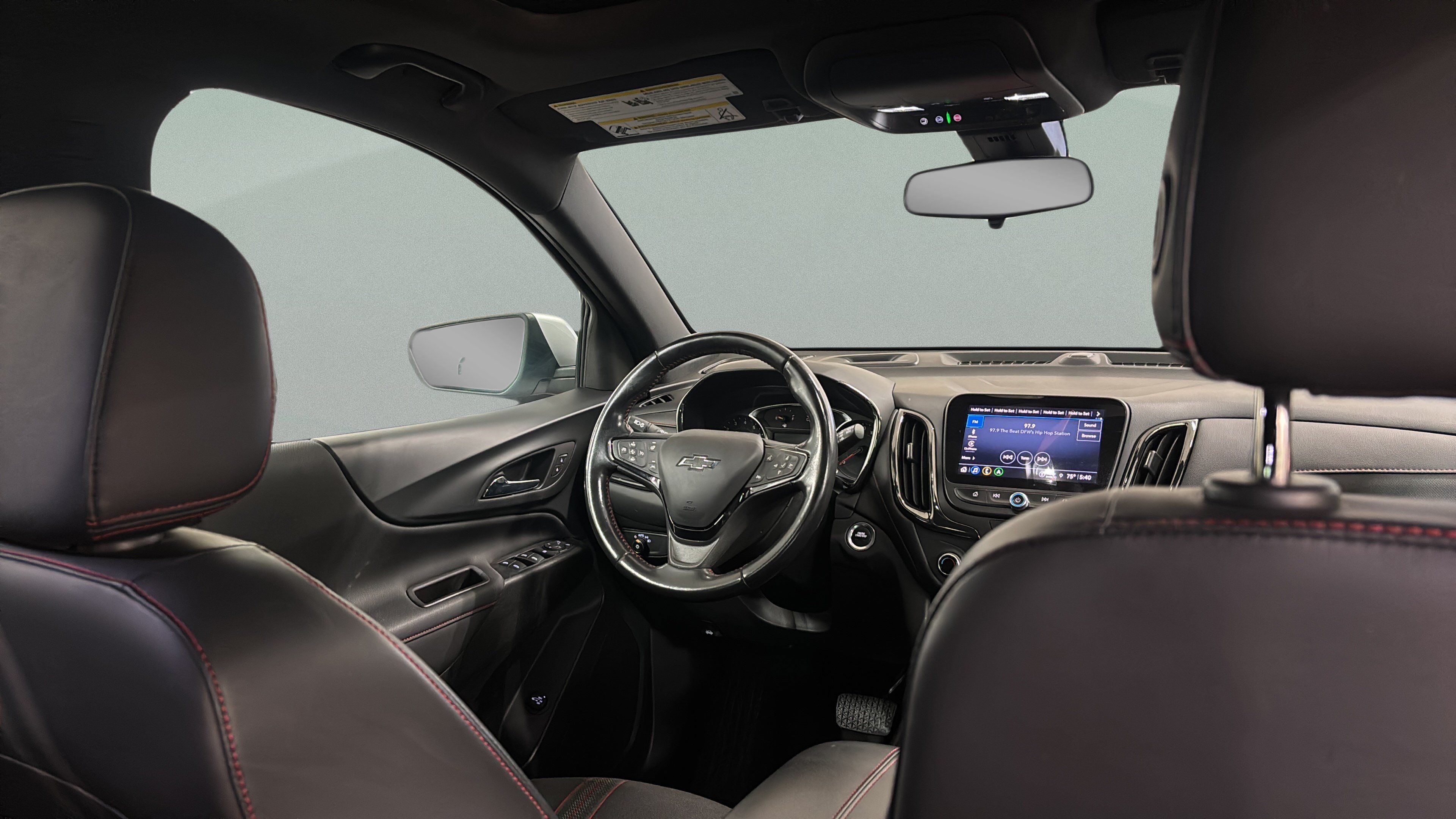 Used 2022 Chevrolet Equinox RS w/ Infotainment Package FWD image 22