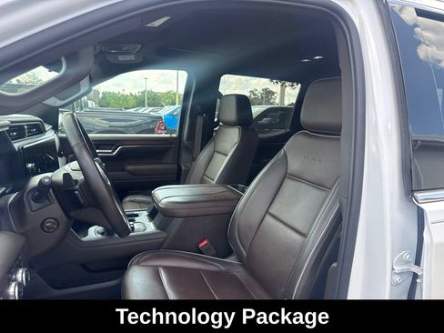 Used 2024 GMC Sierra 1500 Denali w/ Denali Reserve Package AWD/4WD image 4