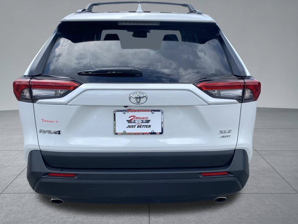 Used 2025 Toyota RAV4 XLE Premium AWD/4WD image 11