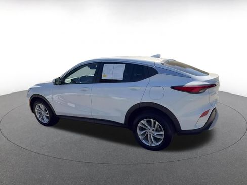 Used 2025 Buick Envista Preferred image 10