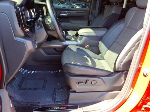 Used 2024 Chevrolet Silverado 1500 ZR2 AWD/4WD image 19